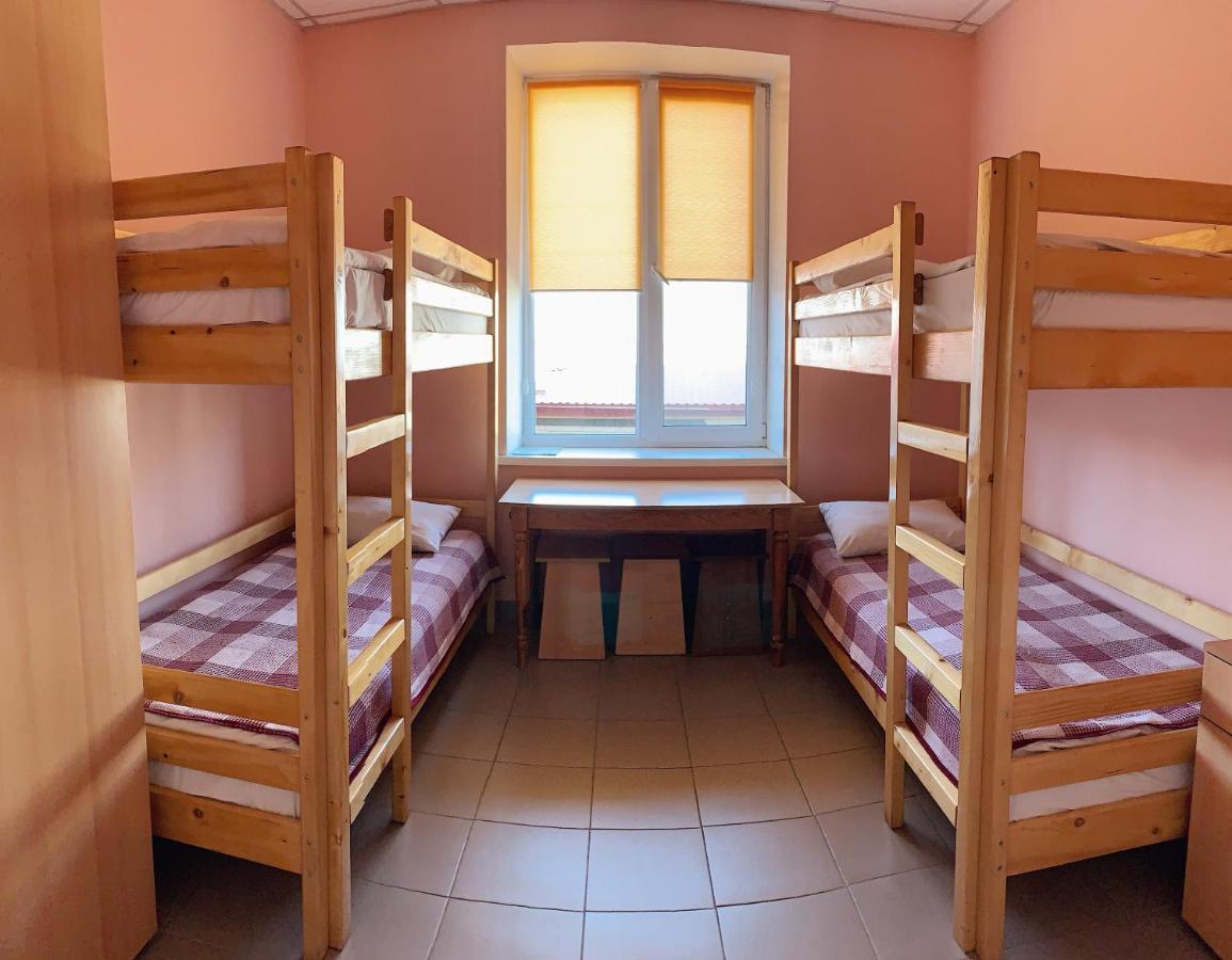 У Поттера Hostel Тернопил Екстериор снимка