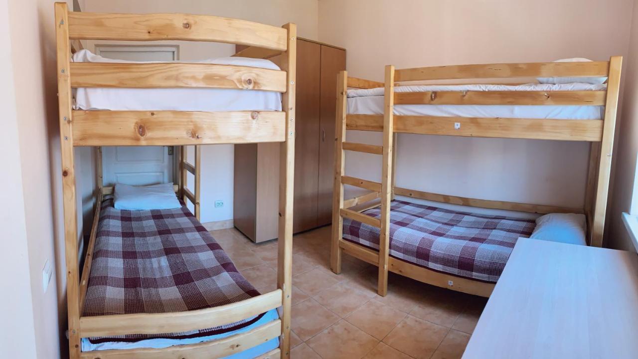 У Поттера Hostel Тернопил Екстериор снимка