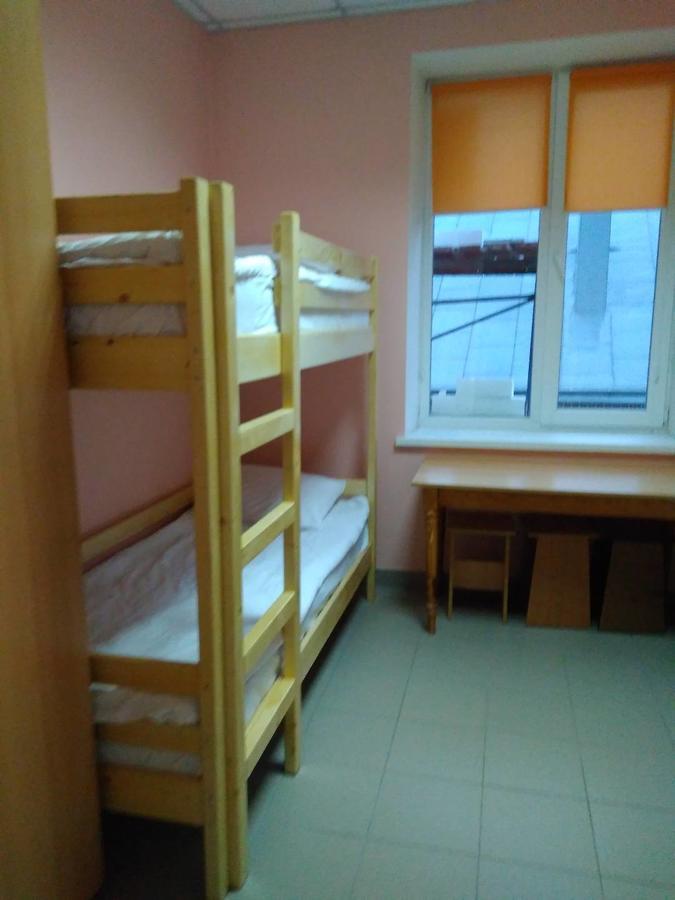 У Поттера Hostel Тернопил Екстериор снимка